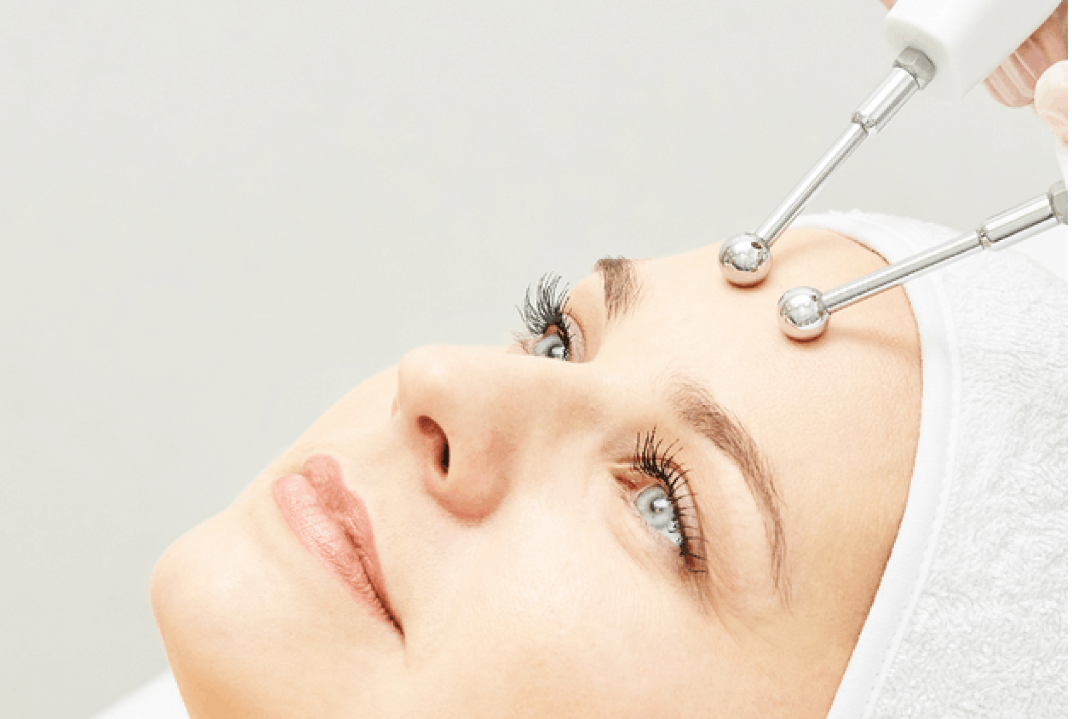 The Difference Between Galvanic and Microcurrent